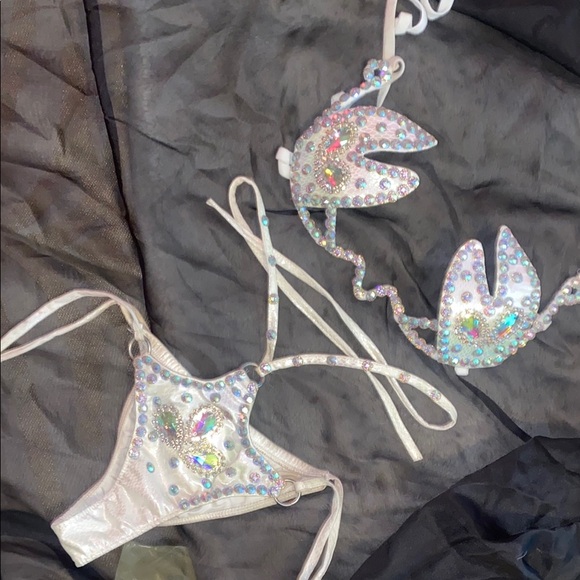 Iridescent Sequin Rave Set - Picture 7 of 7